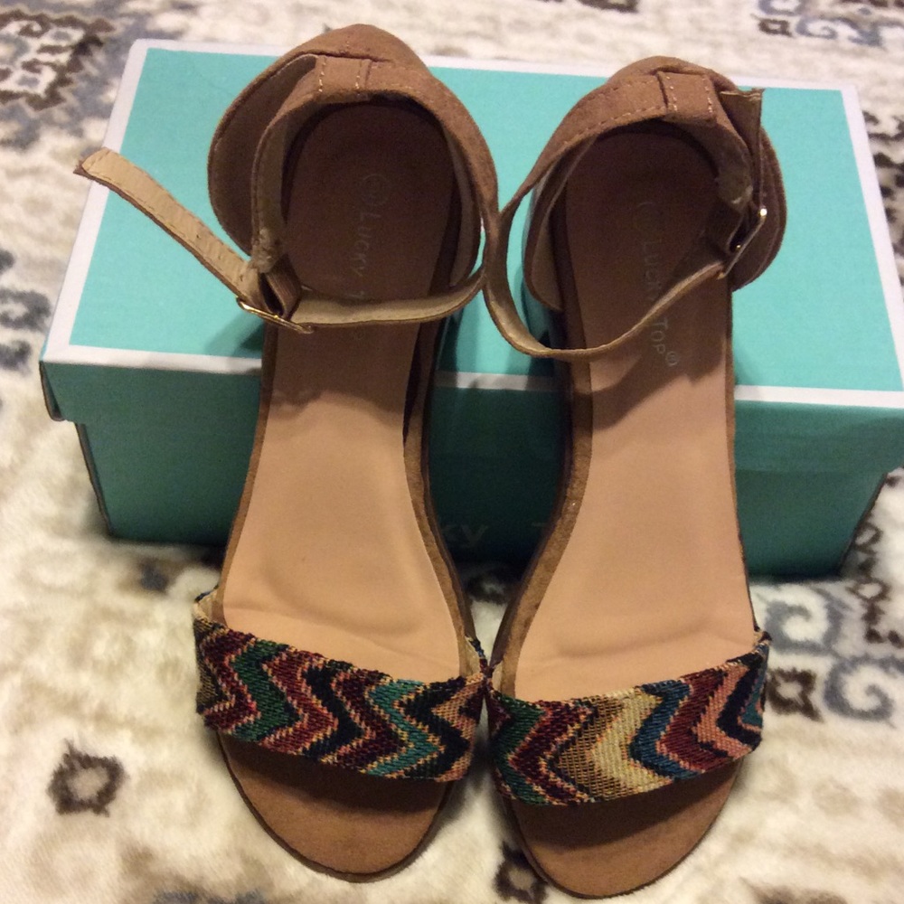 Kids sandals